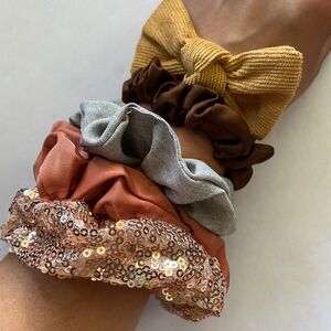 Set of 5 Scrunchies - Rose Gold Sequins and Gold Bow